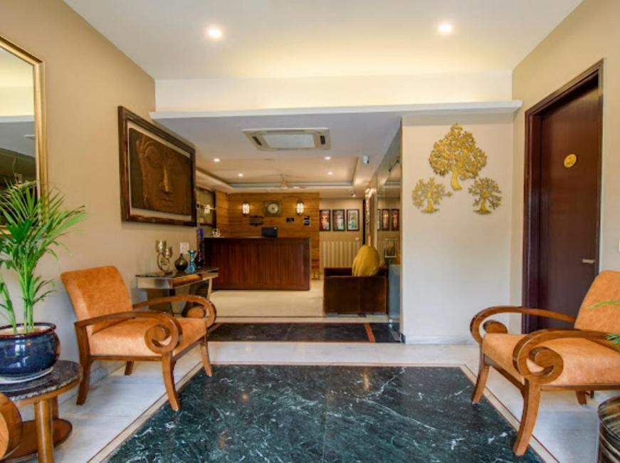 Hotel Imperial Park Sector 45 Gurgaon Exterior photo